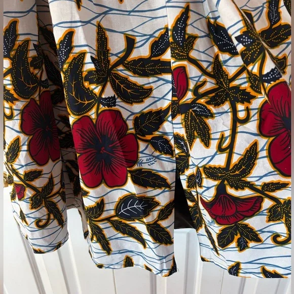 Floral African Print Long Sleeve Dress by Ofuure. Side Pockets, back Zip. Size M - Picture 10 of 13